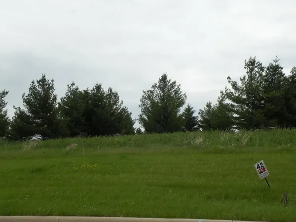 $34,900 | 301 Drumlin Loop, Ripon, WI 54971