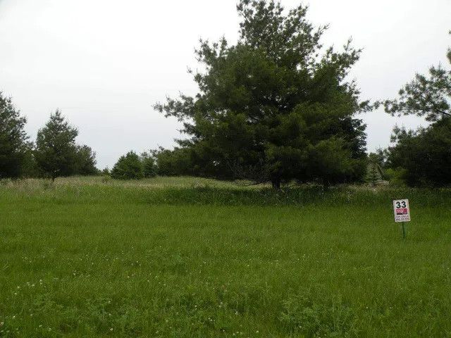 $34,900 | 301 Drumlin Loop, Ripon, WI 54971