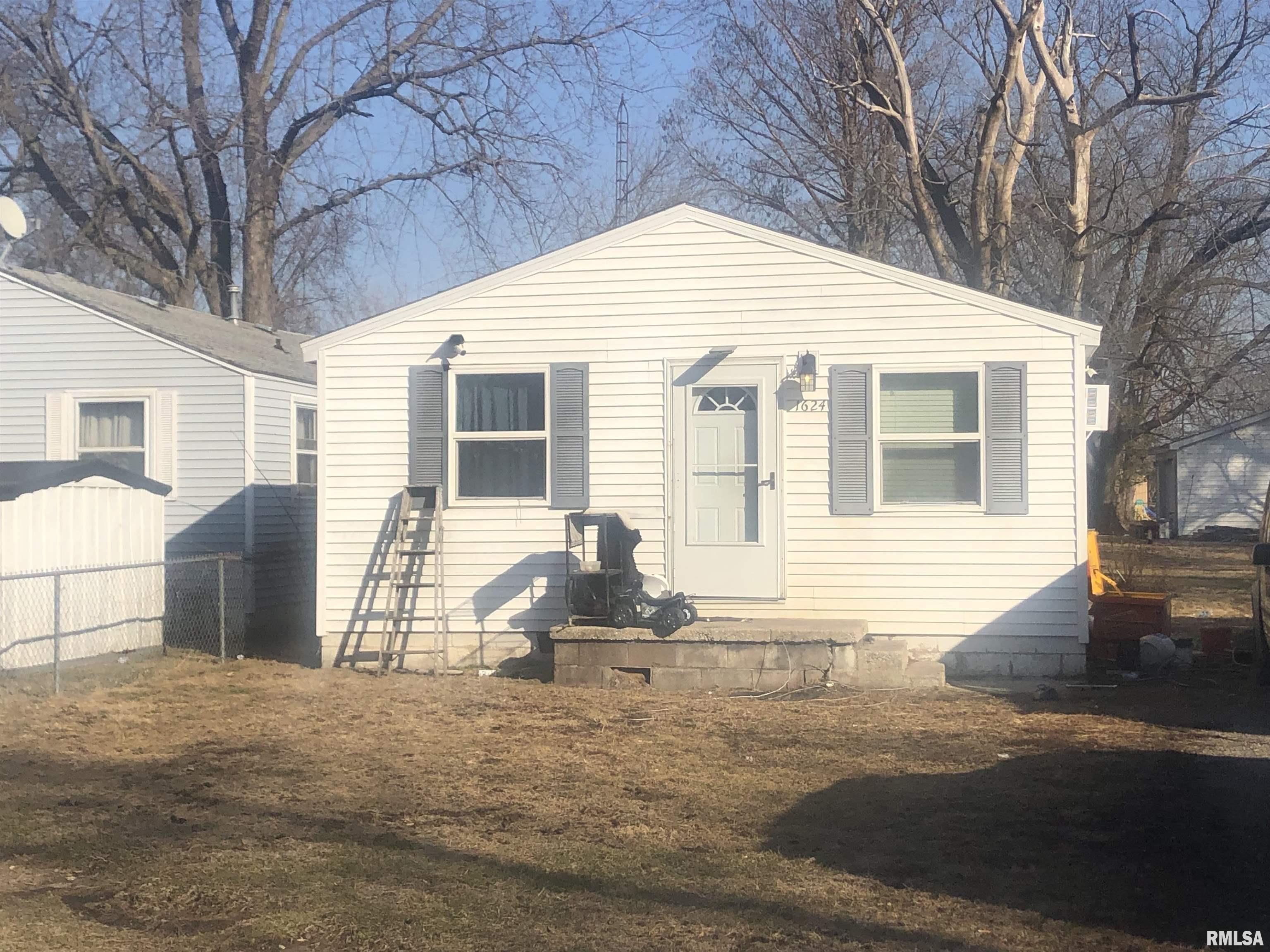 1624 North 28th Street Springfield, IL 62702 - Photo 5 of 11