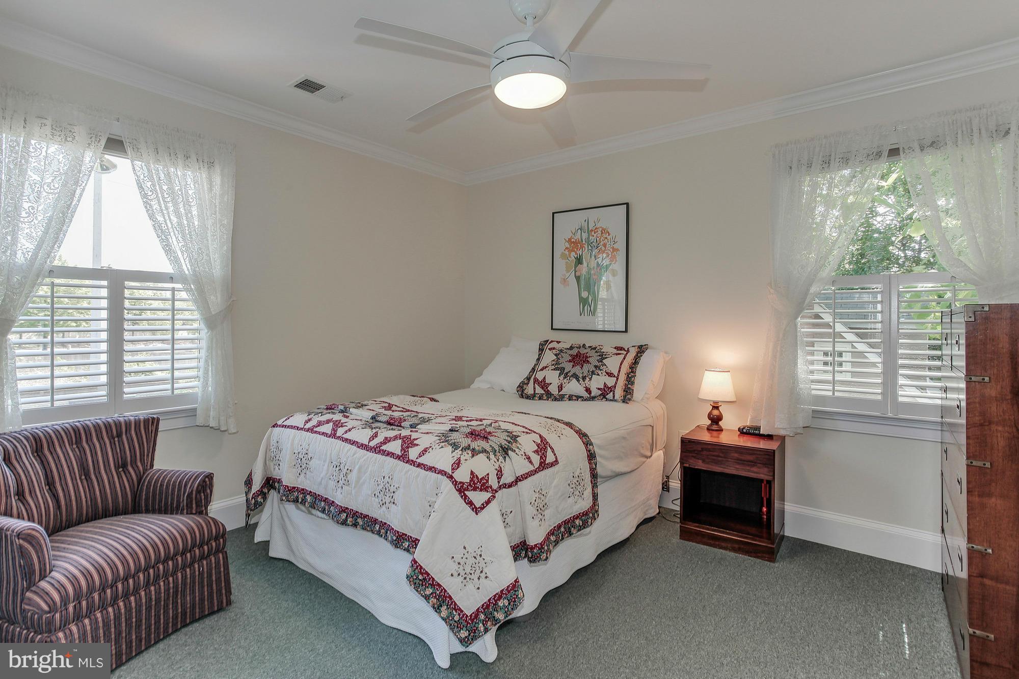 6807 19th Road North Arlington, VA 22213 - Photo 19 of 30 Bedroom