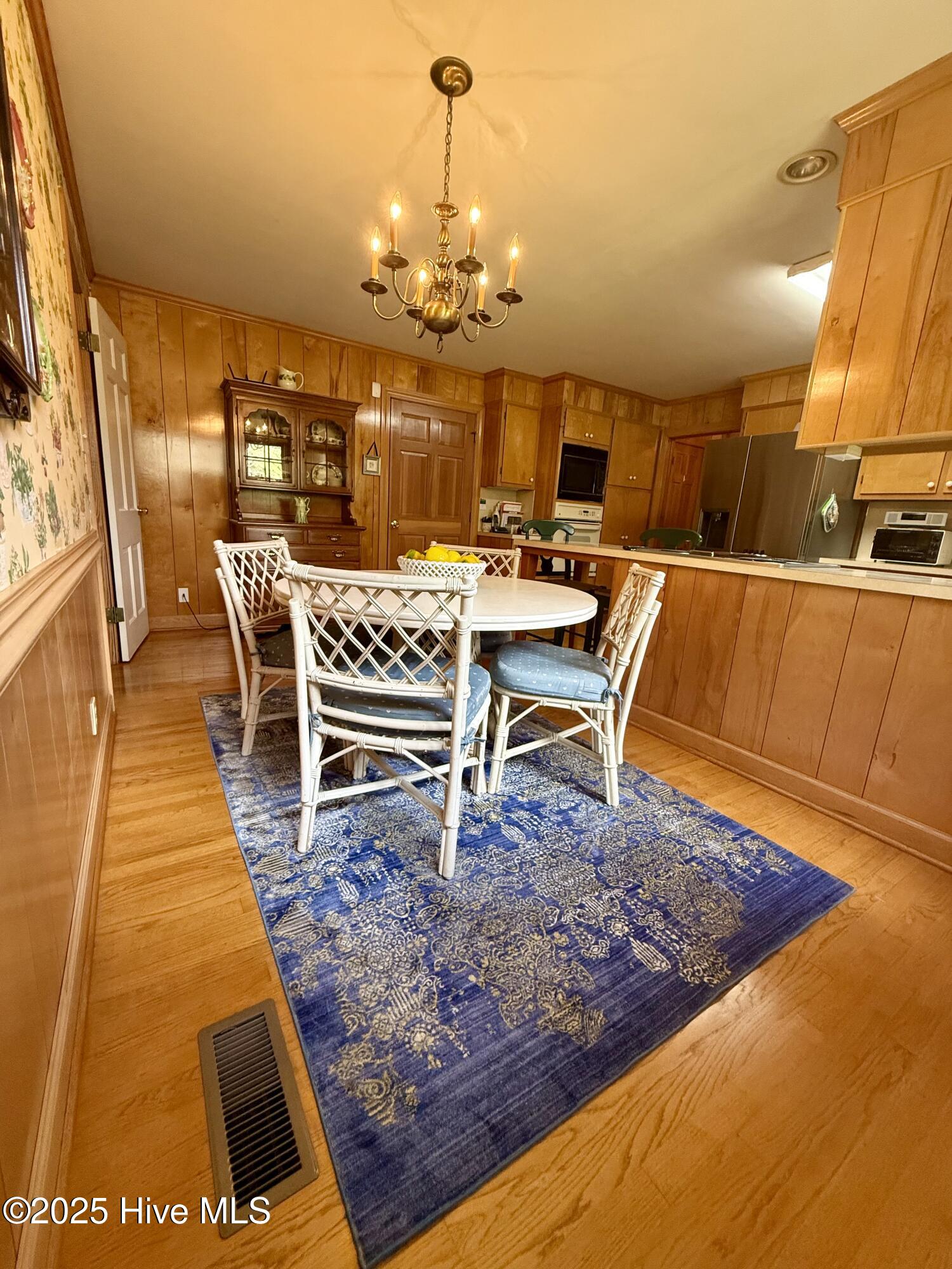 901 School Drive Williamston, NC 27892 - Photo 42 of 74 Kitchen
