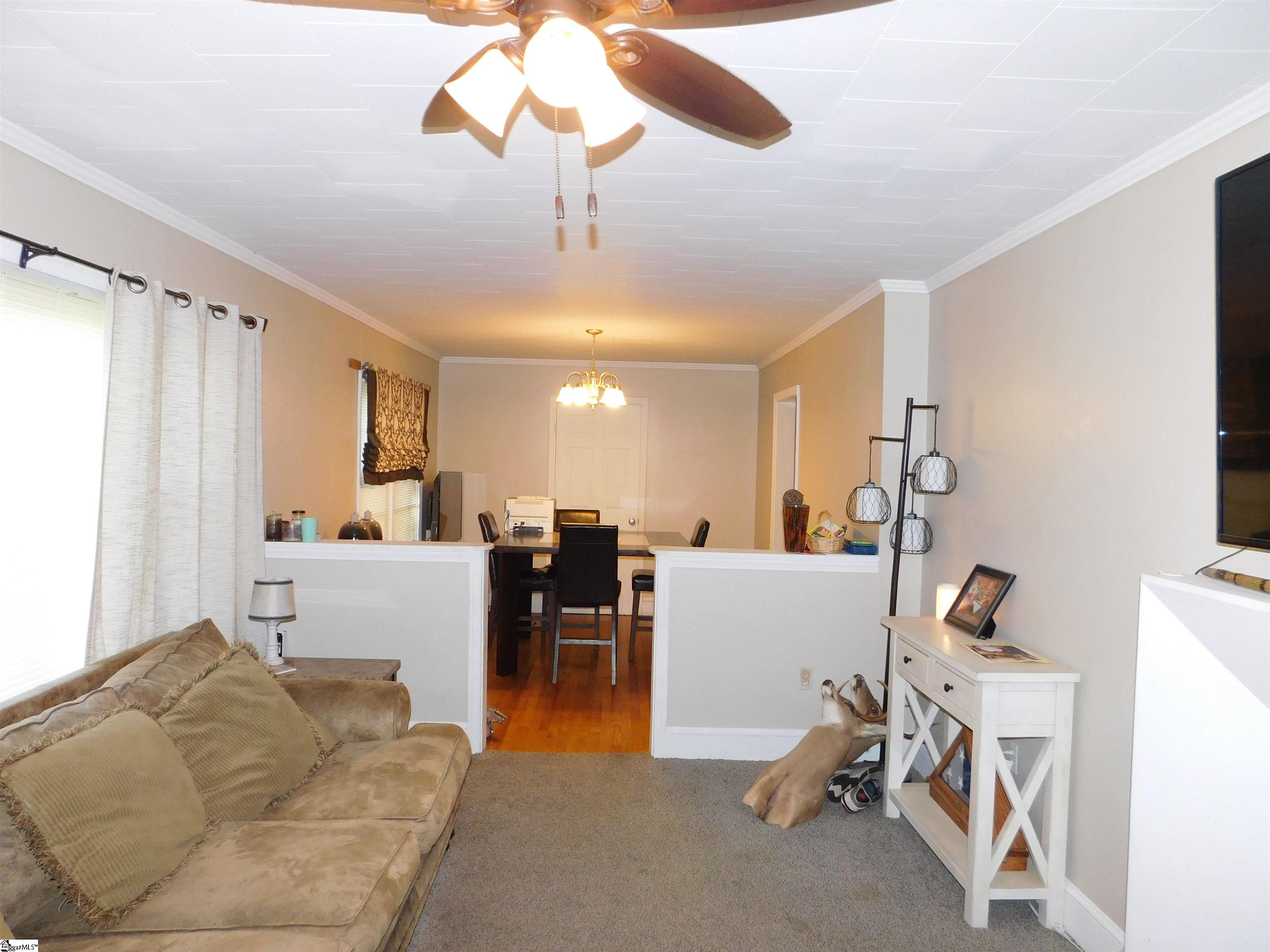 710 Shands Street Clinton, SC 29325 - Photo 3 of 16 Gallery Image 3