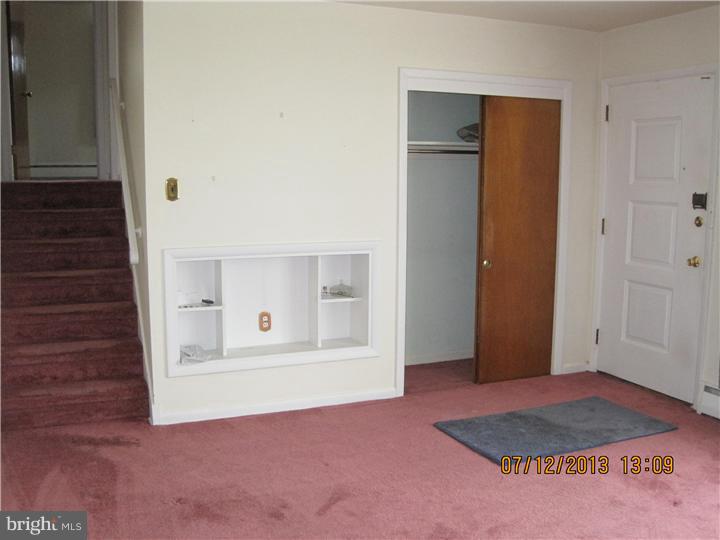 1605 6th Avenue Folsom, PA 19033 - Photo 9 of 17 Dining Room