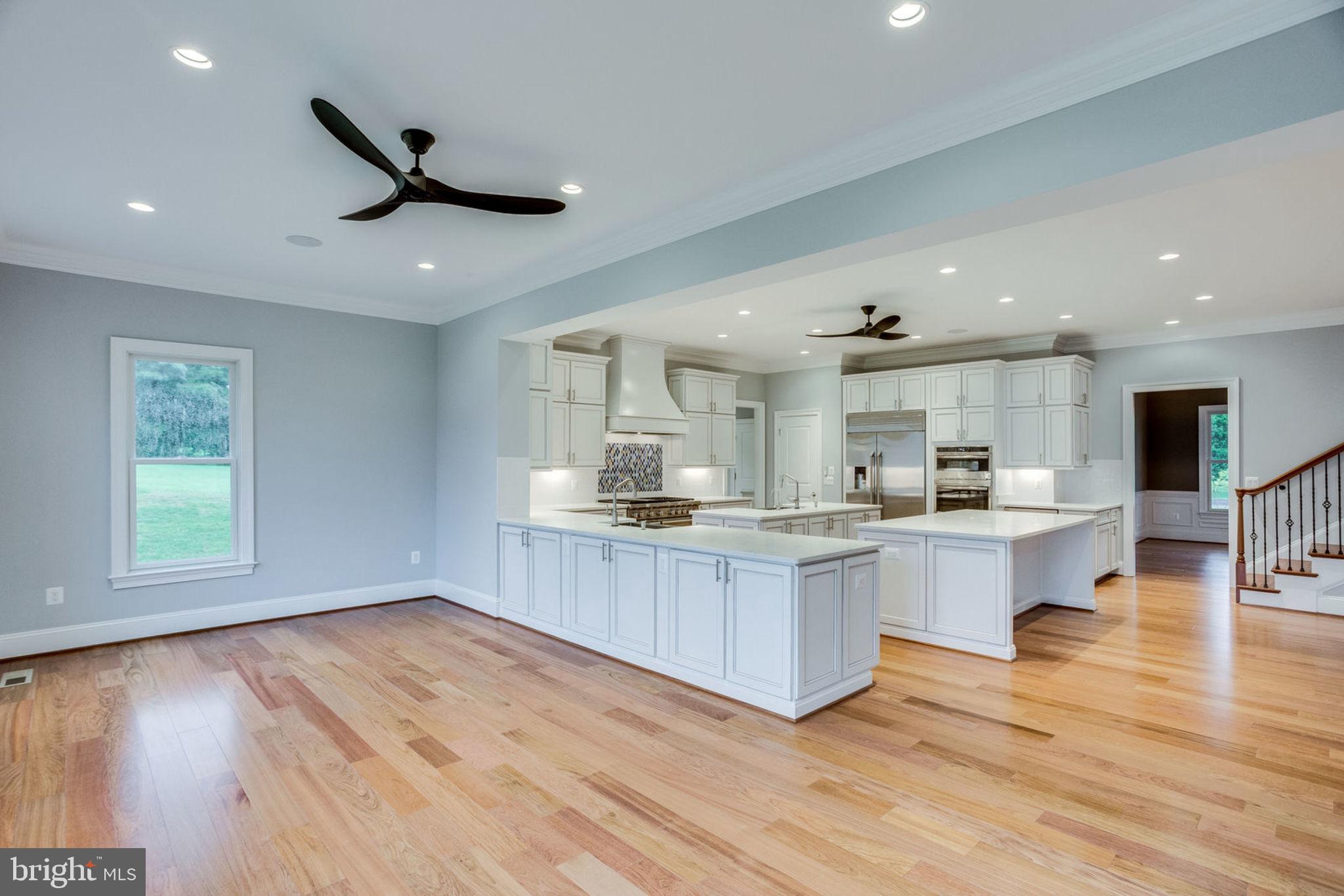 11709 Valley Road Fairfax, VA 22033 - Photo 12 of 35 Gallery Image 12