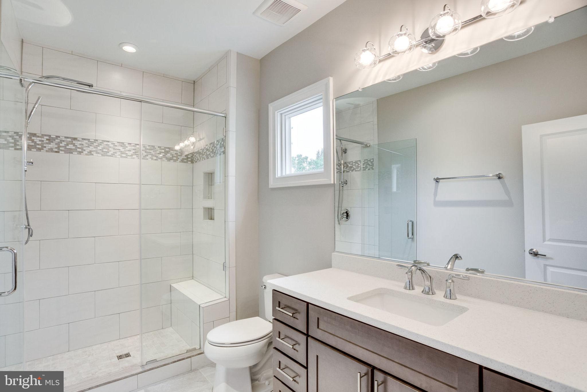 11709 Valley Road Fairfax, VA 22033 - Photo 29 of 35 Gallery Image 29
