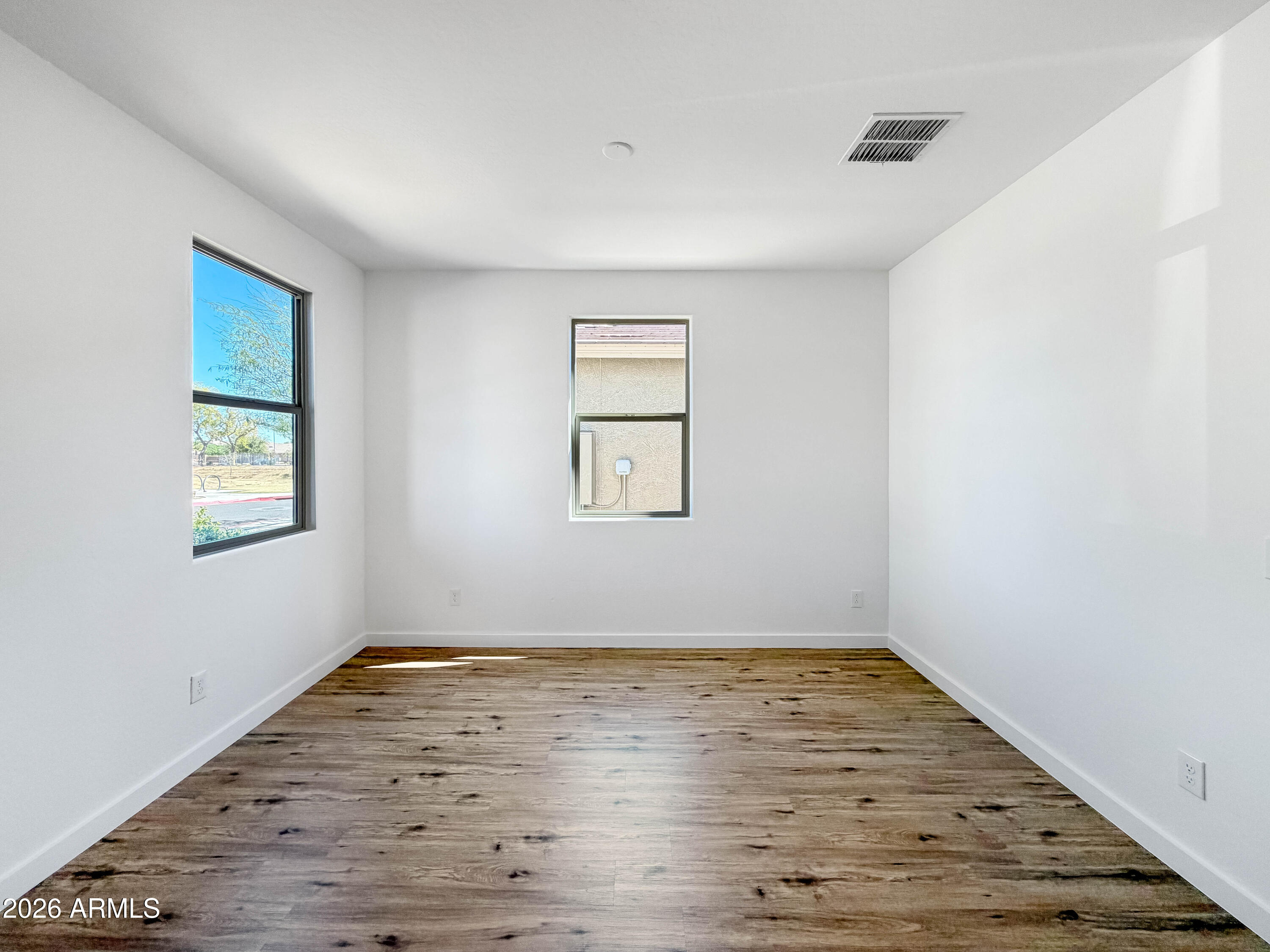 3215 West Pollack Street Phoenix, AZ 85041 - Photo 9 of 23