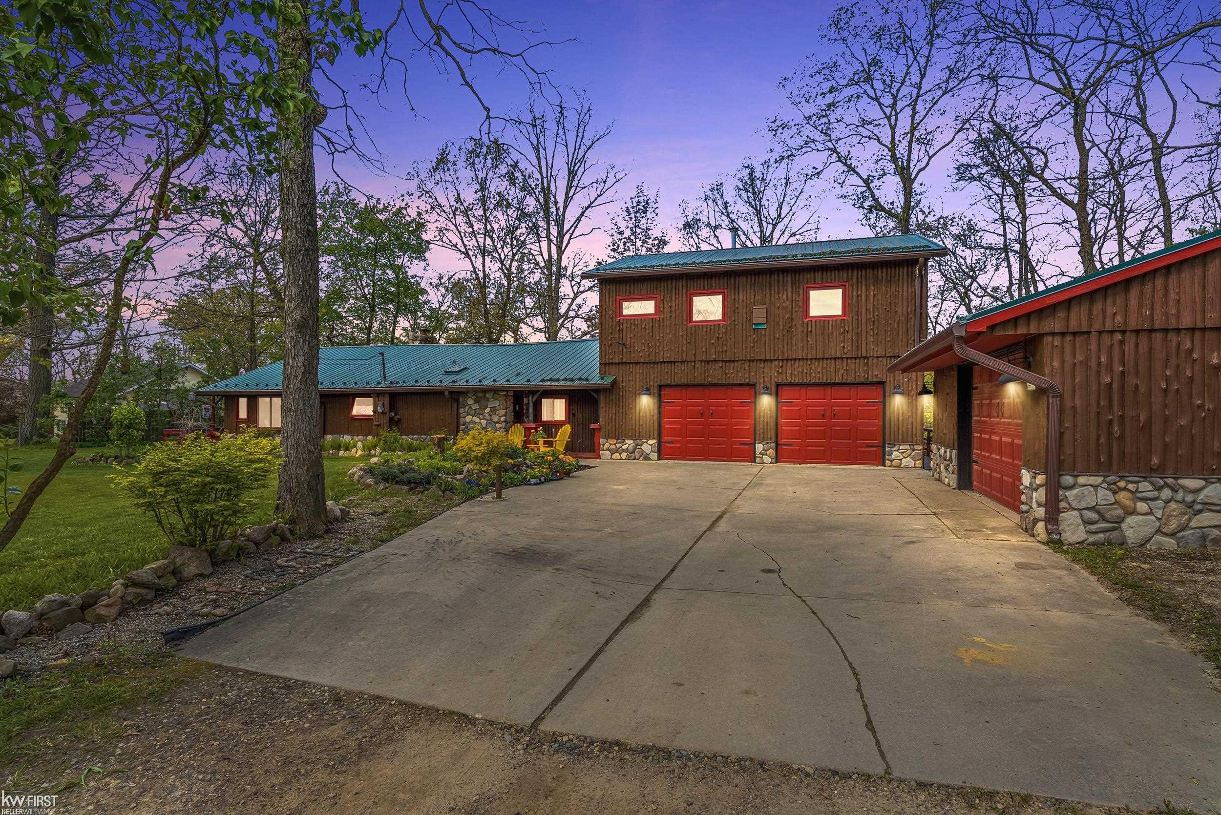 7219 Big Trail Road Holly, MI 48442 - Photo 1 of 77