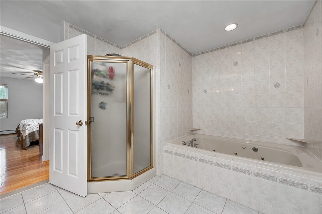 87 Fairhaven Road Cumberland, RI 02864 - Photo 23 of 41