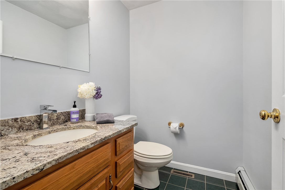 87 Fairhaven Road Cumberland, RI 02864 - Photo 29 of 41