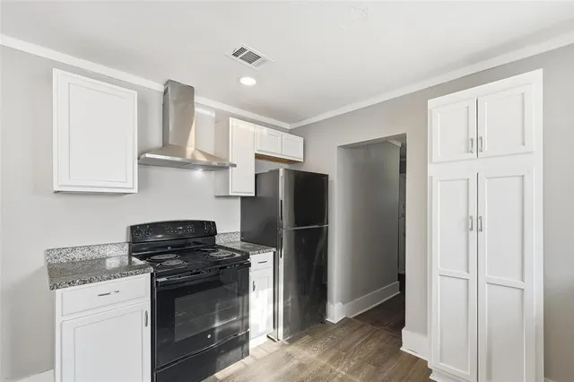 $1,575 | 2224 Poplar Street, Dallas, TX 75215