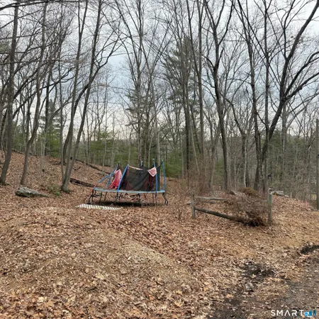 $69,900 | 37 Quarry Road, Beacon Falls, CT 06403