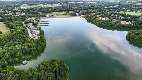 $1,095,000 | 740 Suffolk Drive, Loch Lloyd, MO 64012