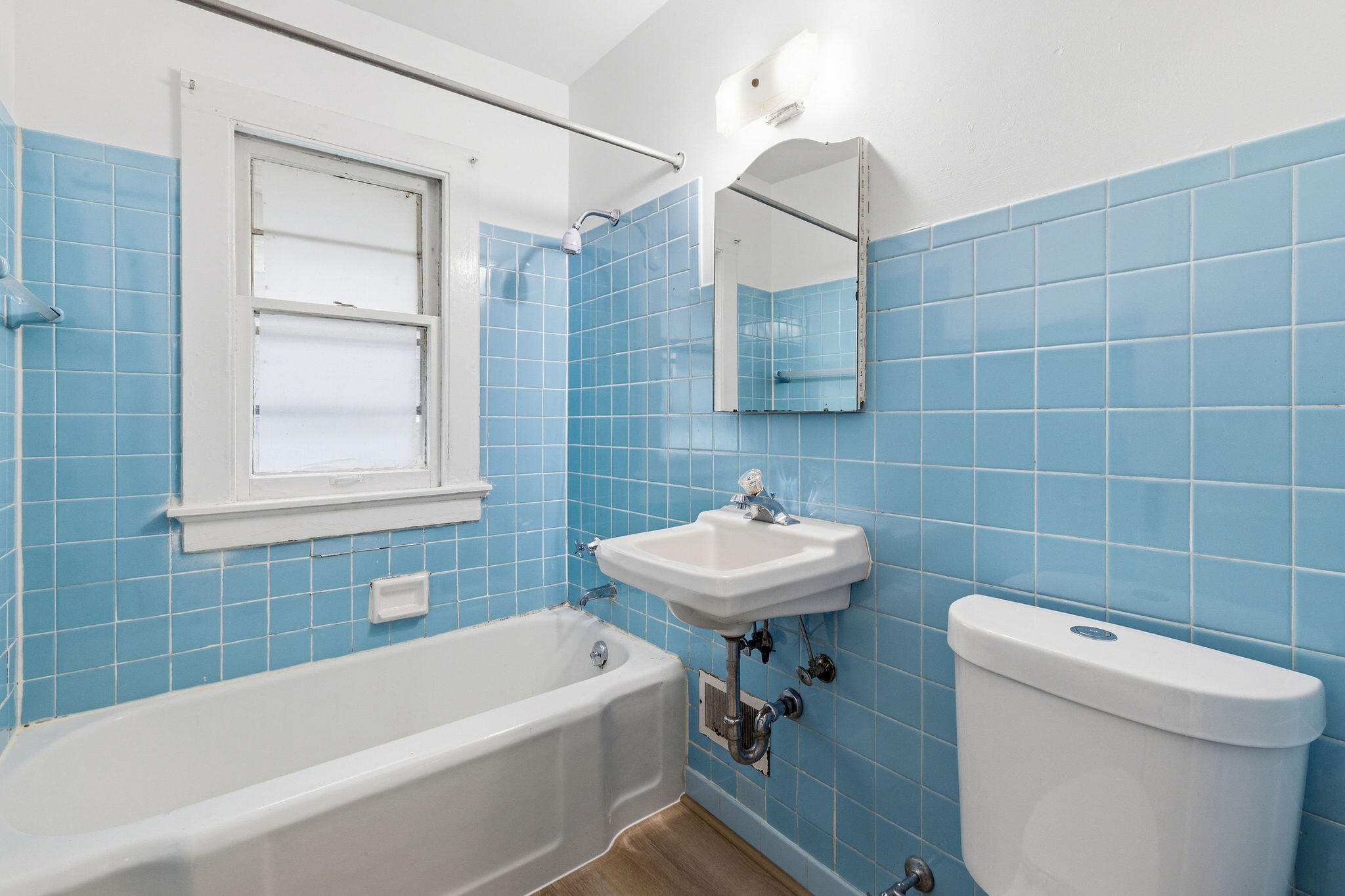 1526 North Hawley Road, Unit 1528 Milwaukee, WI 53208 - Photo 10 of 30 With new flooring and toilet