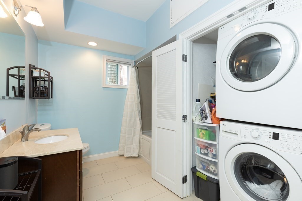 5 Grimes Street, Unit 2 Boston, MA 02127 - Photo 12 of 20