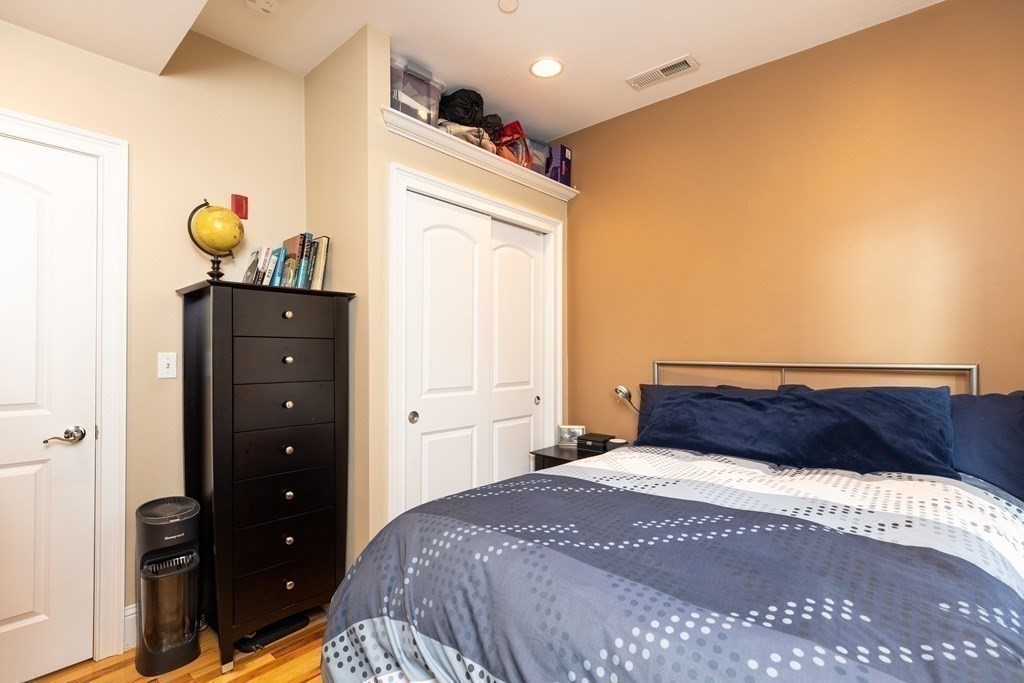 5 Grimes Street, Unit 2 Boston, MA 02127 - Photo 16 of 20