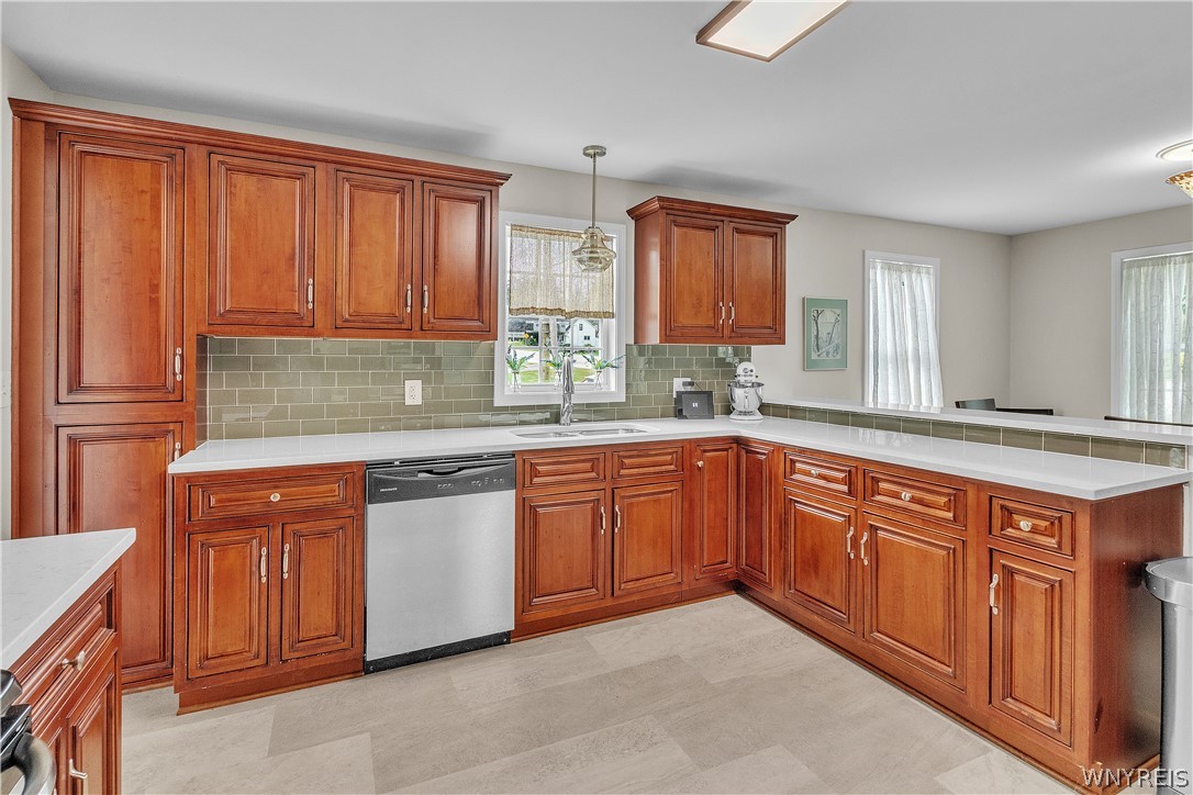 5105 Townline Road Cambria, NY 14132 - Photo 4 of 26 Gallery Image 4