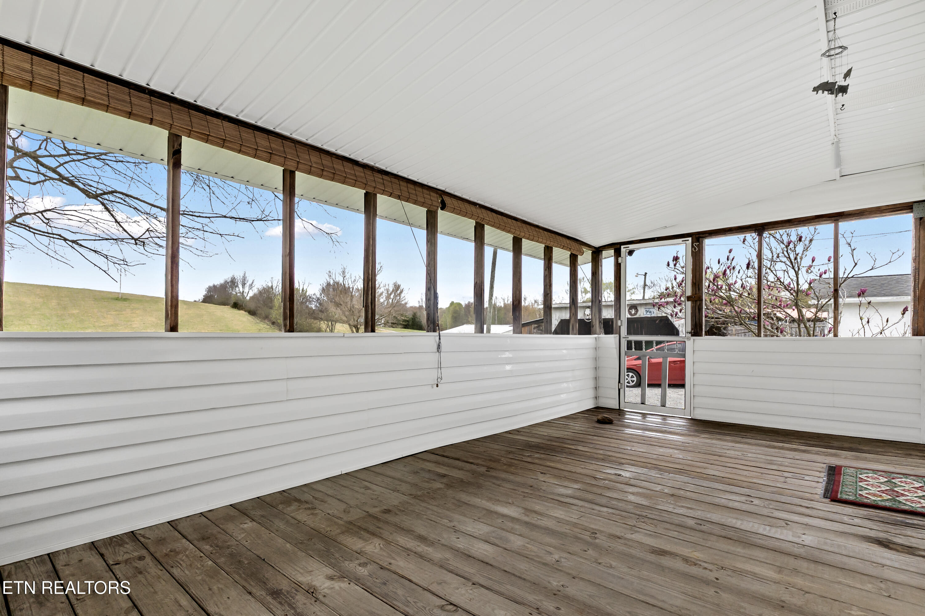 20590 Steekee Road Loudon, TN 37774 - Photo 20 of 47 Screened In Porch