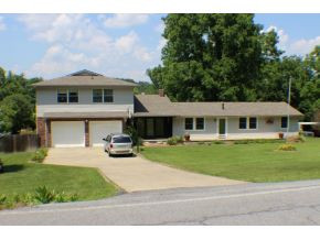 204 Murrell Road Kingsport, TN 37660 - Photo 1 of 24 204 Murrell Road