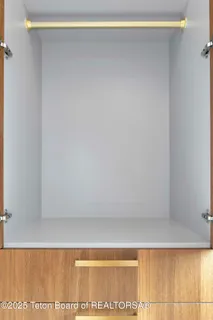 $6,725,000 | 6635 Highway 22, Wilson, WY 83014