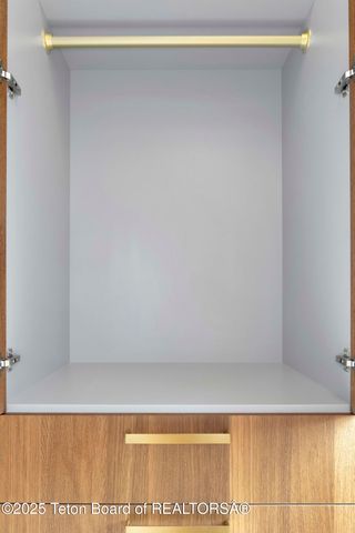 $6,725,000 | 6635 Highway 22, Wilson, WY 83014