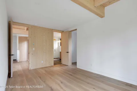 $6,725,000 | 6635 Highway 22, Wilson, WY 83014