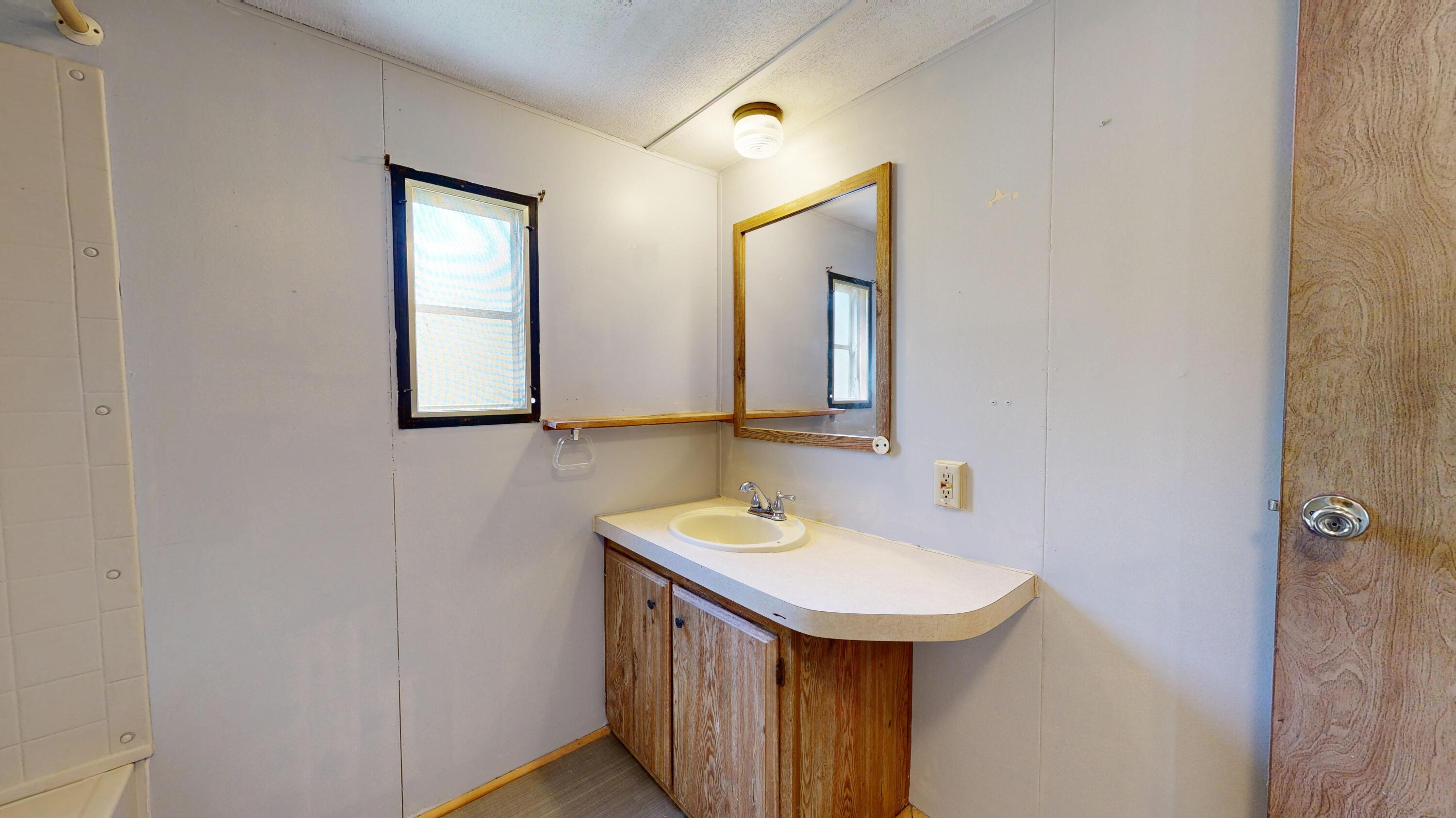 114 Plains Road Leeds, ME 04263 - Photo 17 of 32 114-Plains-Rd-Leeds-ME-04263-05162024_08