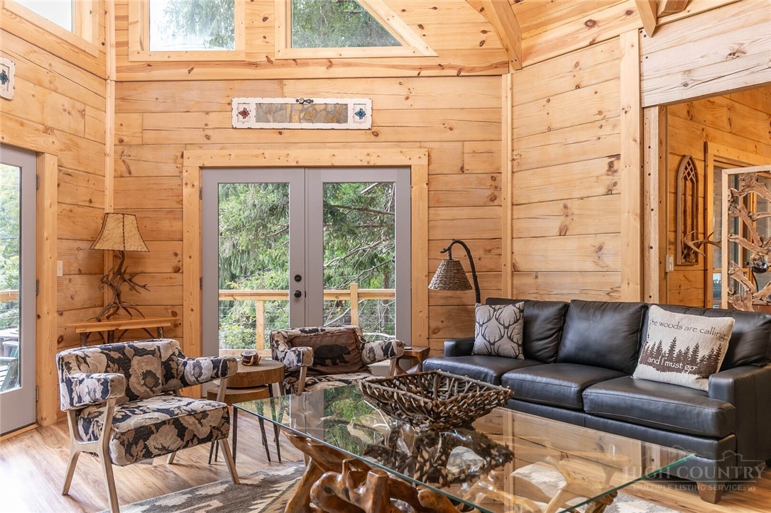 130 Autumn View Road Seven Devils, NC 28604 - Photo 6 of 45 Gallery Image 6