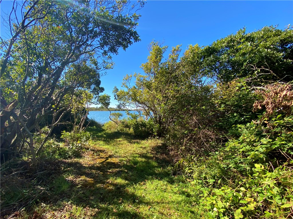 752 Corn Neck Road Block Island, RI 02807 - Photo 15 of 40