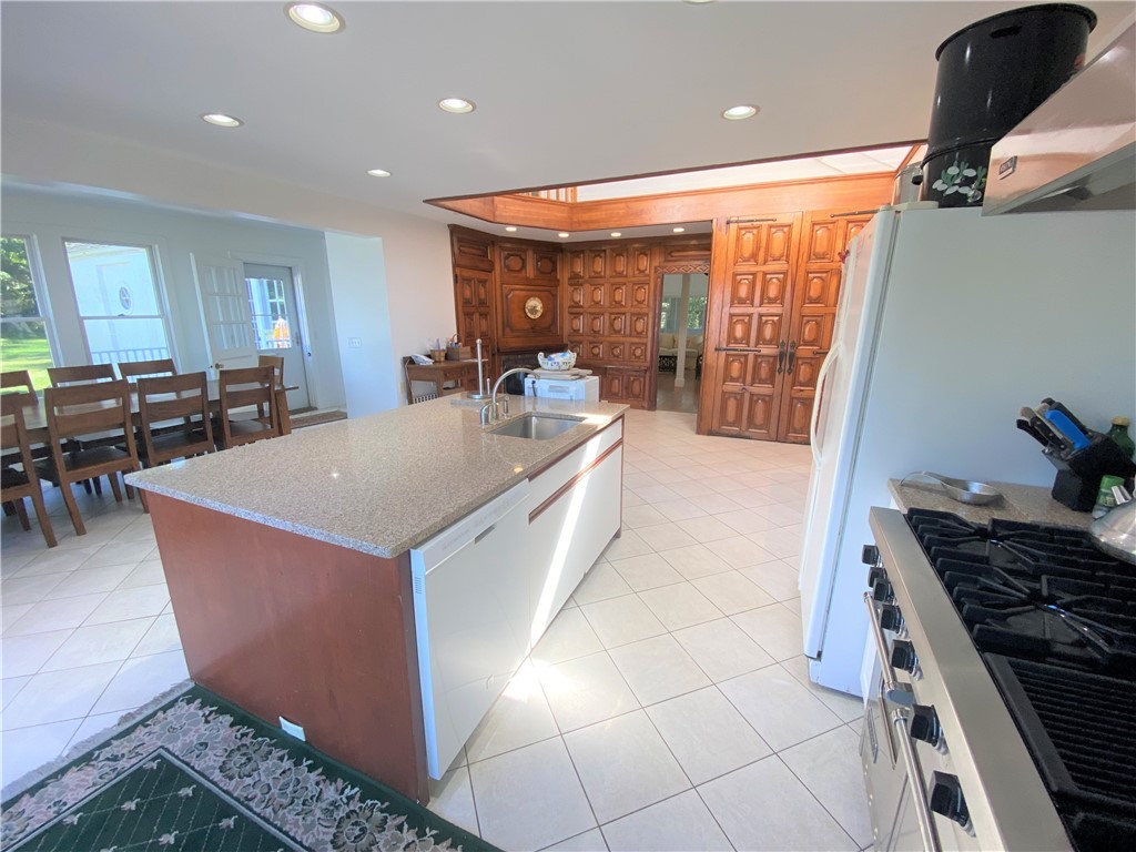 752 Corn Neck Road Block Island, RI 02807 - Photo 26 of 40