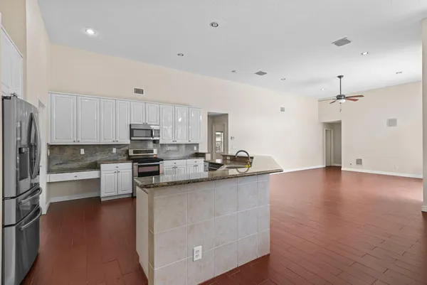 $749,000 | 2554 Southwest Mayacoo Way, Palm City, FL 34990