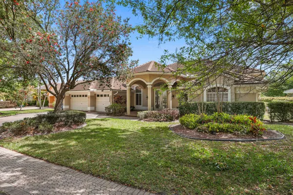 $749,000 | 2554 Southwest Mayacoo Way, Palm City, FL 34990