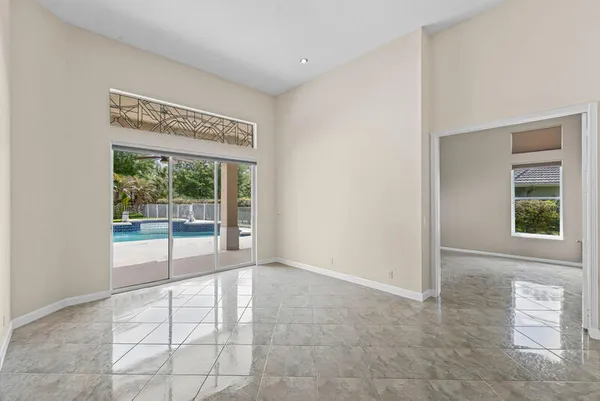 $749,000 | 2554 Southwest Mayacoo Way, Palm City, FL 34990