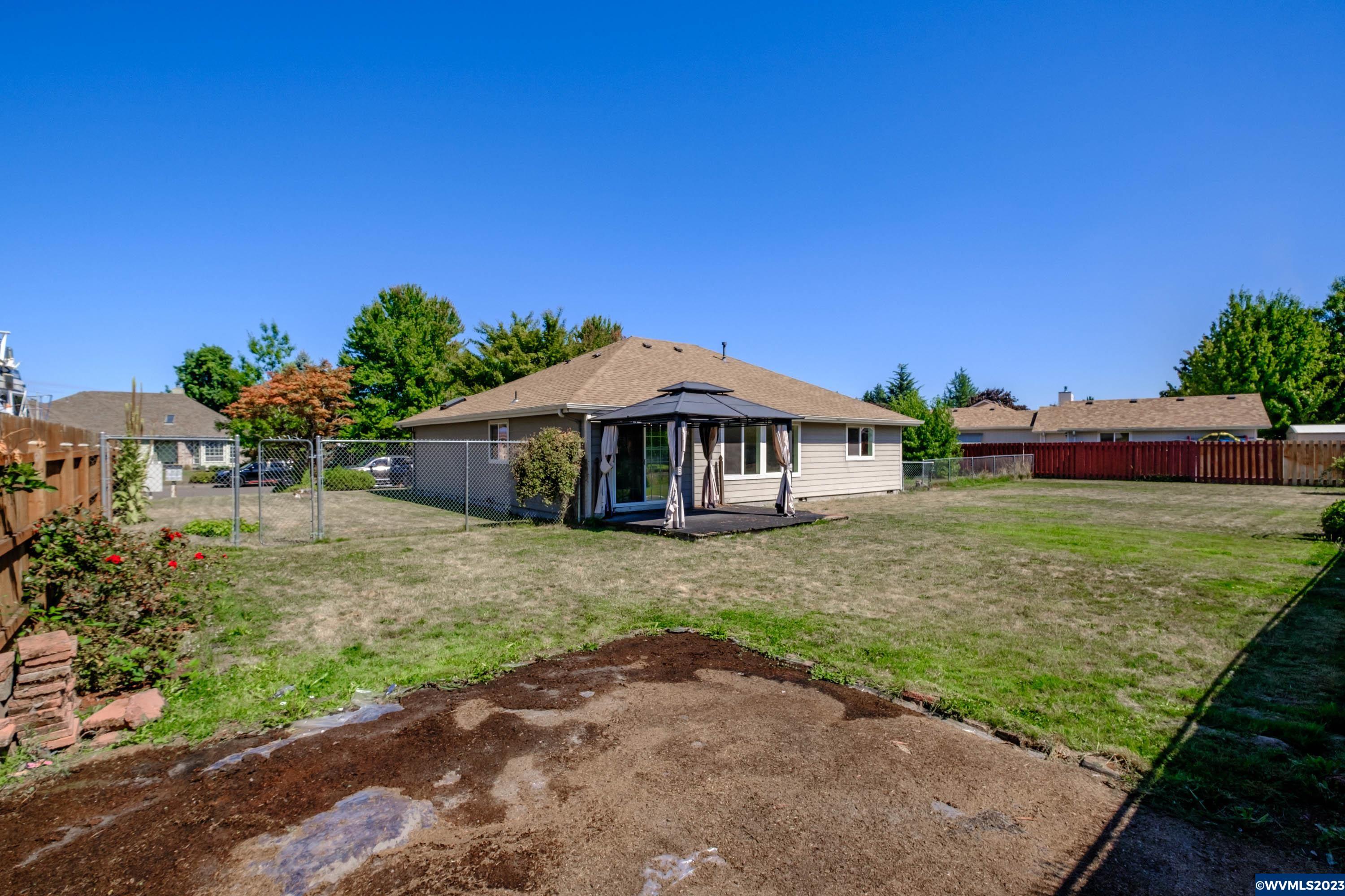 2510 Del Rio Court Southeast Albany, OR 97322 - Photo 38 of 42 Gallery Image 38