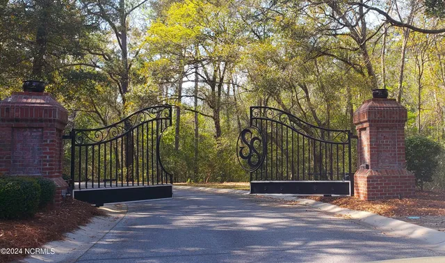 $33,000 | 627 Valverda Street Southwest, Supply, NC 28462