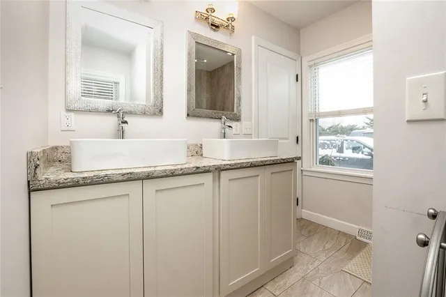 $385,000 | 399 Irishtown Road, Grove City, PA 16127