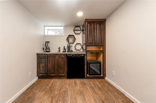 $385,000 | 399 Irishtown Road, Grove City, PA 16127