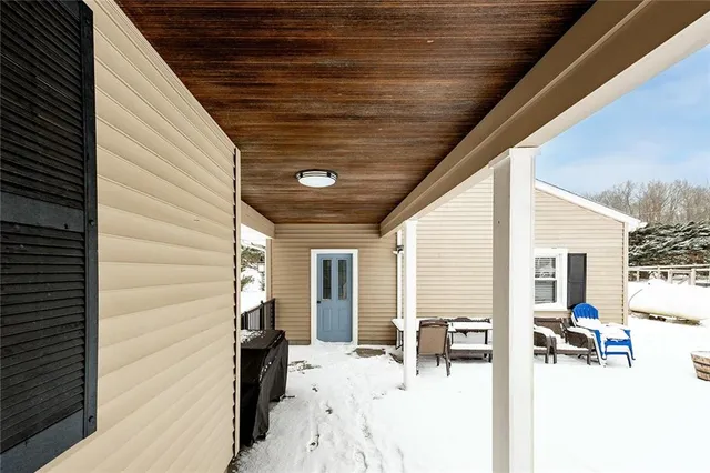 $385,000 | 399 Irishtown Road, Grove City, PA 16127