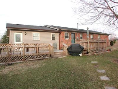 4000 Irvine Road Waco, KY 40385 - Photo 2 of 7 Photo 2