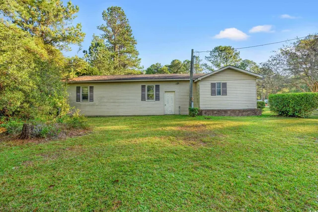 $215,000 | 149 William Street, Loris, SC 29569