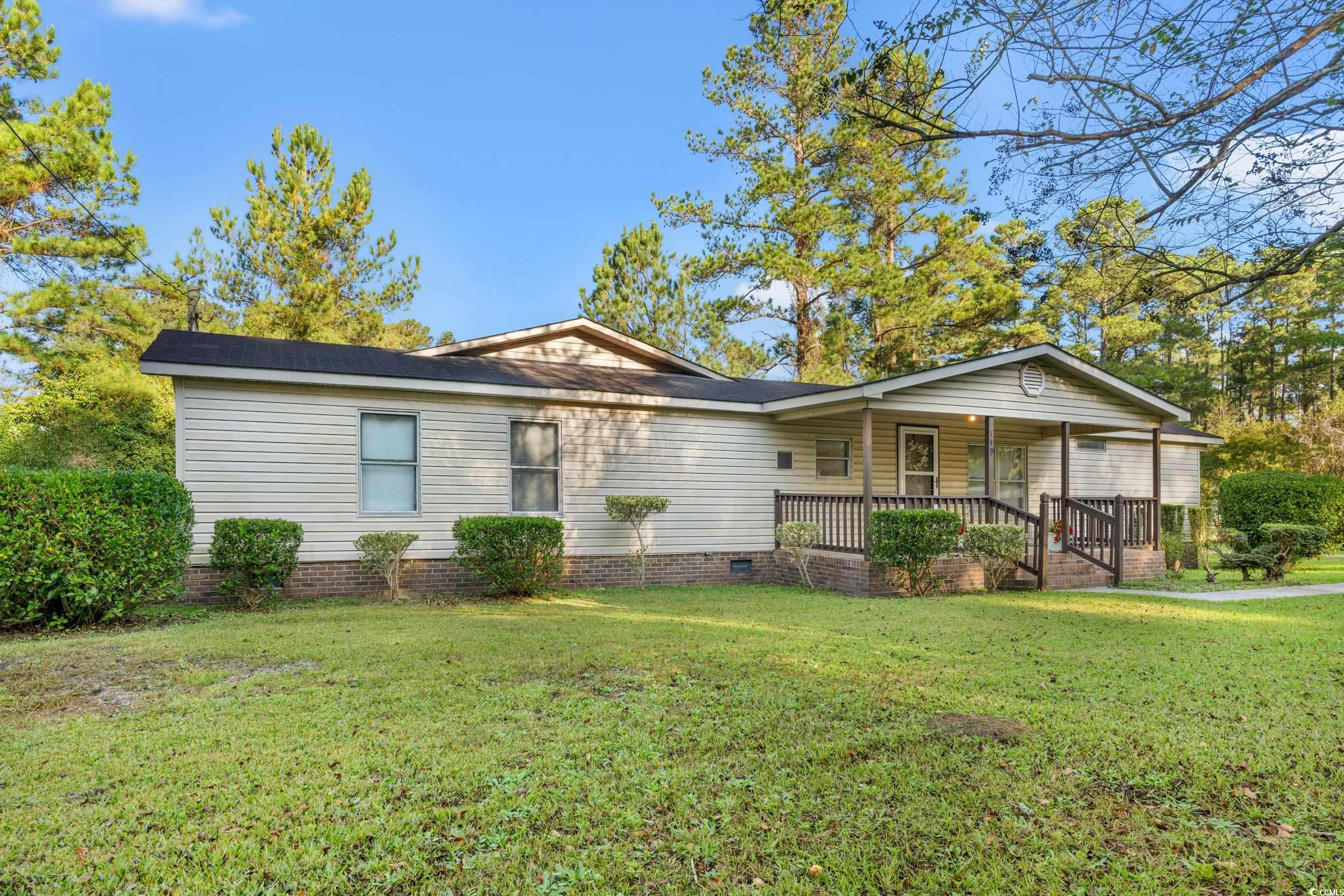 149 William Street Loris, SC 29569 - Photo 39 of 40 Single story home with a porch, a front yard, and crawl space