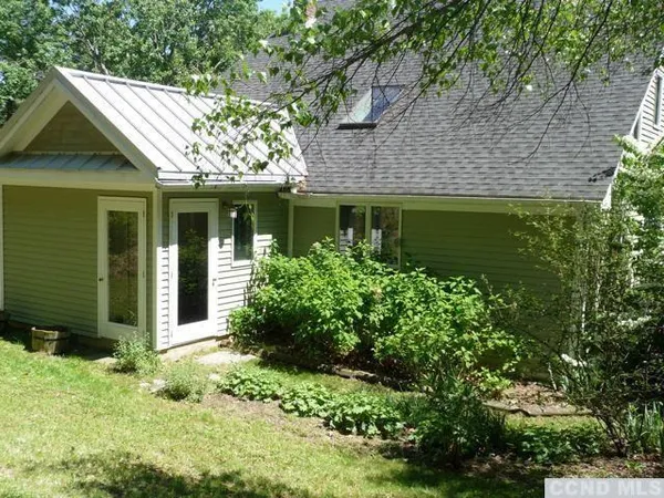 $5,000 | 125 Taconic Creek Road, Hillsdale, NY 12529