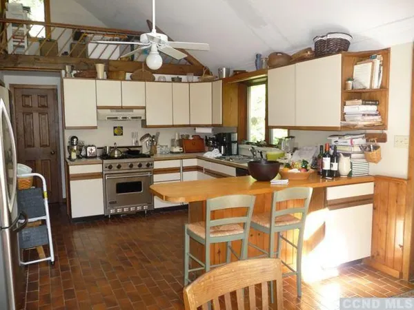 $5,000 | 125 Taconic Creek Road, Hillsdale, NY 12529