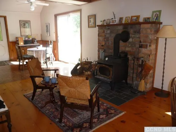 $5,000 | 125 Taconic Creek Road, Hillsdale, NY 12529