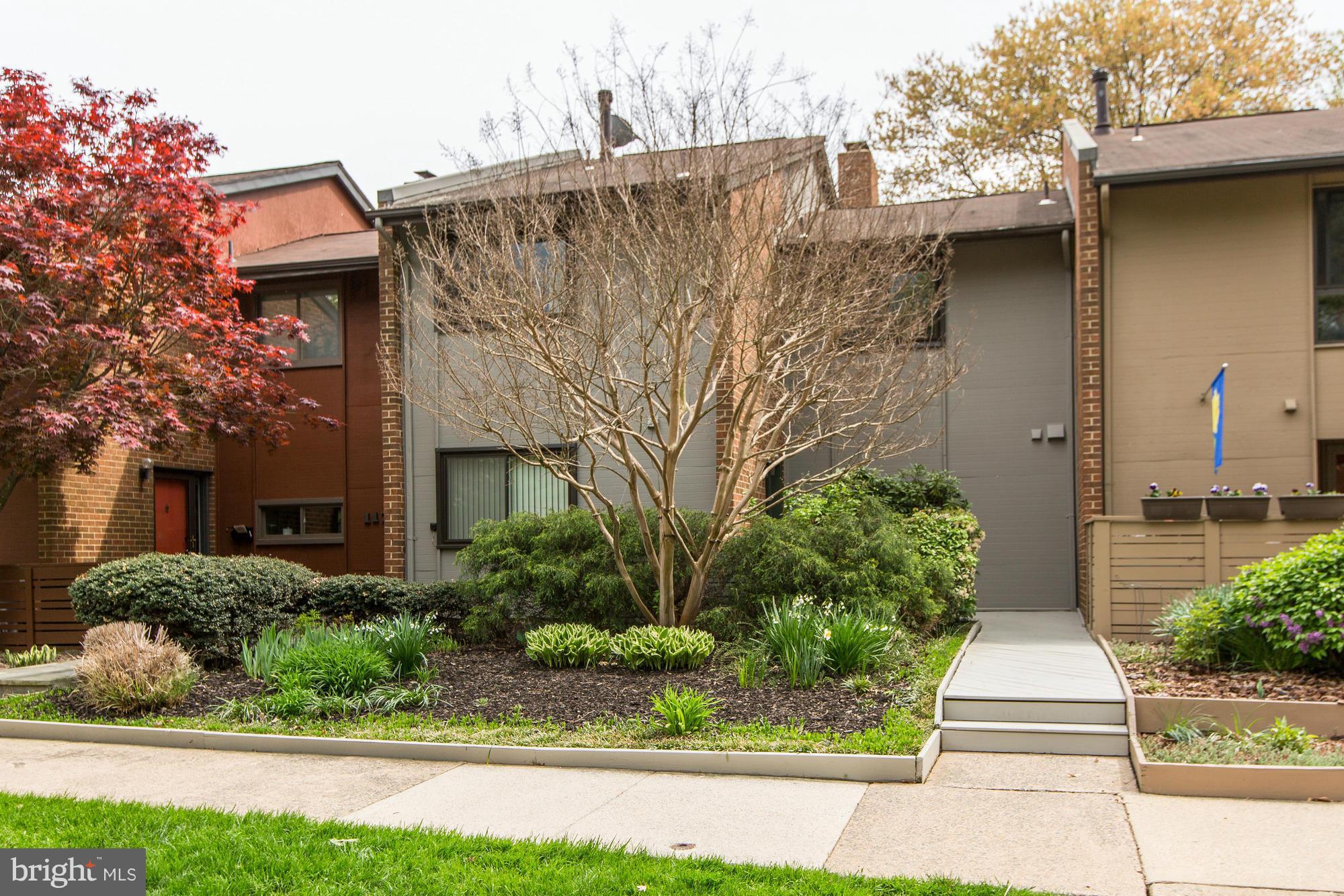 11771 Indian Ridge Road Reston, VA 20191 - Photo 26 of 26 Exterior (General)