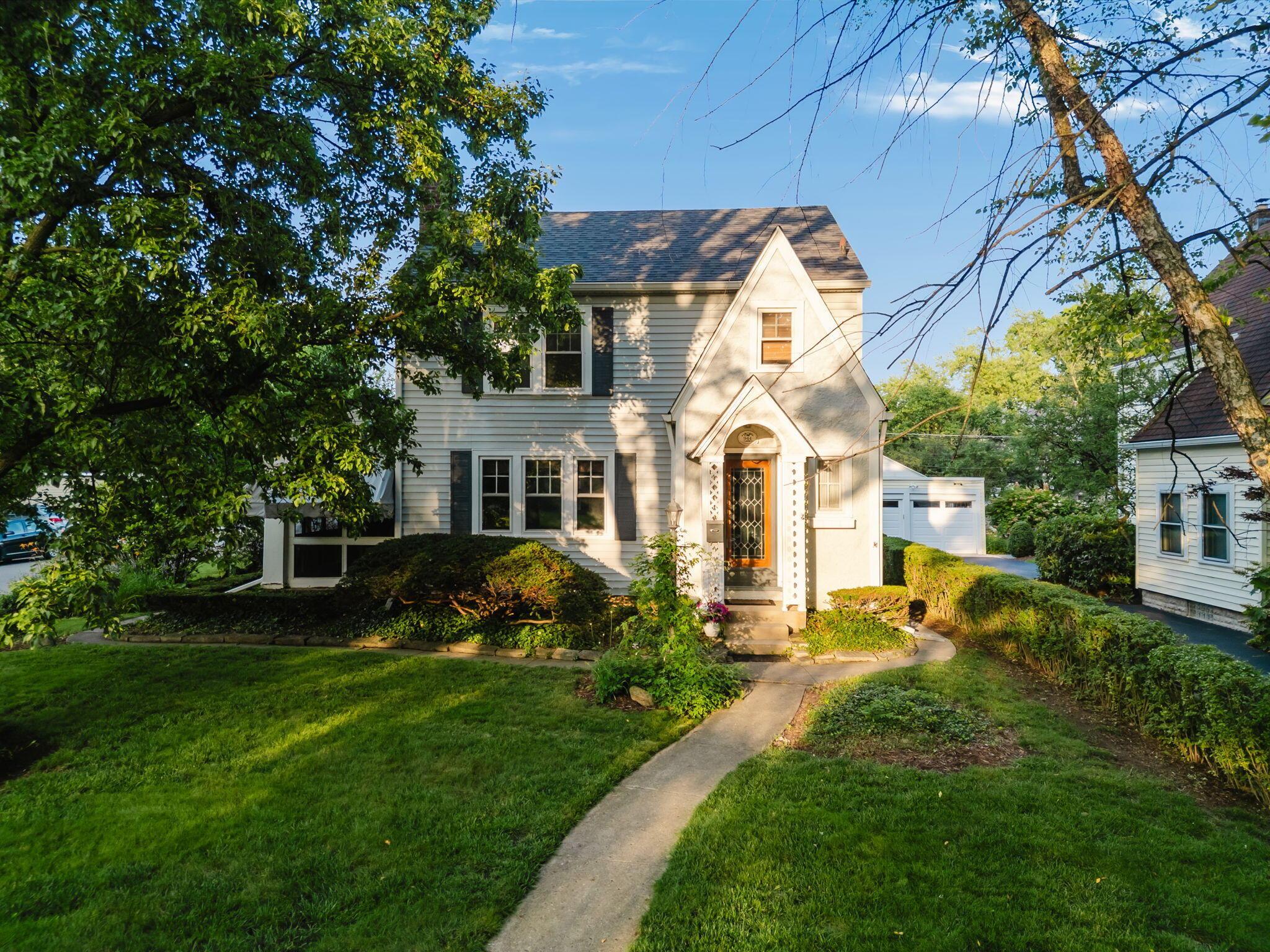 1-B.M. - 944 S Cassingham Rd, Columbus-1