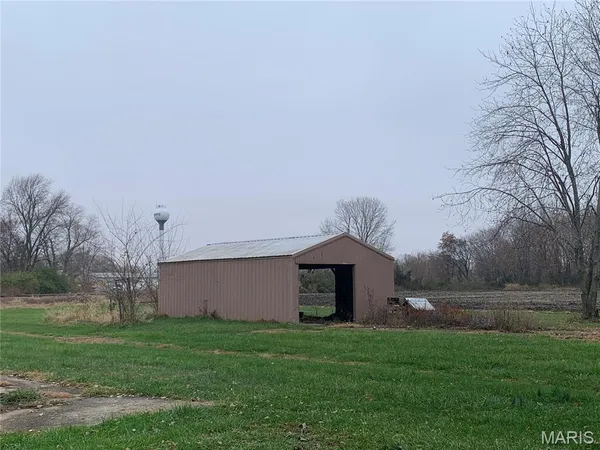 $118,450 | 313 East Taylor Street, Sorento, IL 62086