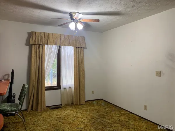 $118,450 | 313 East Taylor Street, Sorento, IL 62086