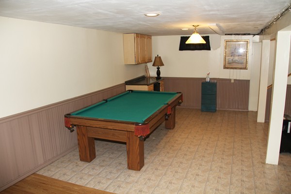 93 Old Fall River Road Swansea, MA 02777 - Photo 17 of 22 Gallery Image 17