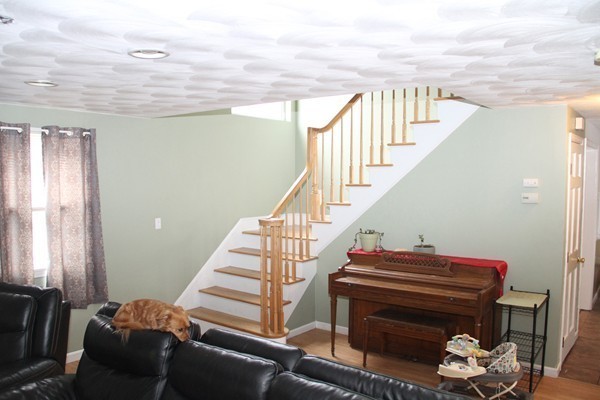 93 Old Fall River Road Swansea, MA 02777 - Photo 10 of 22 Gallery Image 10