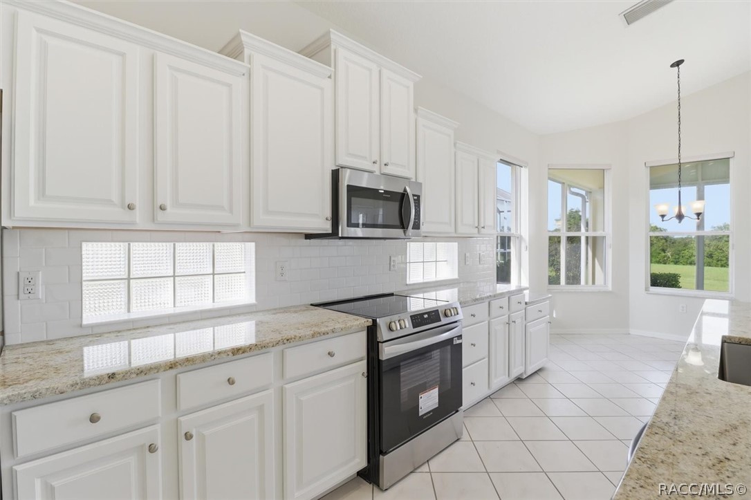 51 West Doerr Path Hernando, FL 34442 - Photo 10 of 47 Gallery Image 10